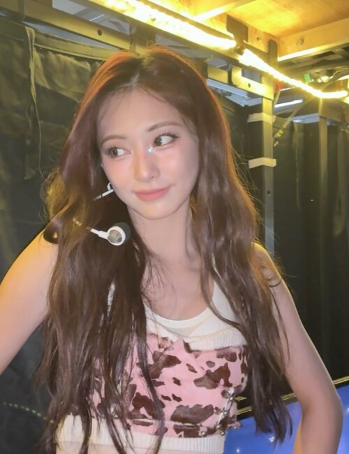 thinkaboutzu2025 08 31 21 18 1150a73488 18db 4ee4 9c2e c3cc72b0ebcc561a8a461c2f12e2