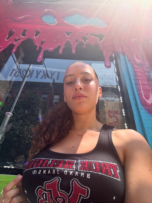 threads.com-kalieghhn-post-DMjAwjauskq-2025-07-25-539122ec17d346df5