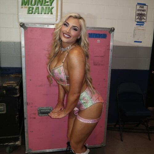 tiffanywwe 20240712 p 3410914357930424454 2 3410914349516712855efcb64323d8bd58a