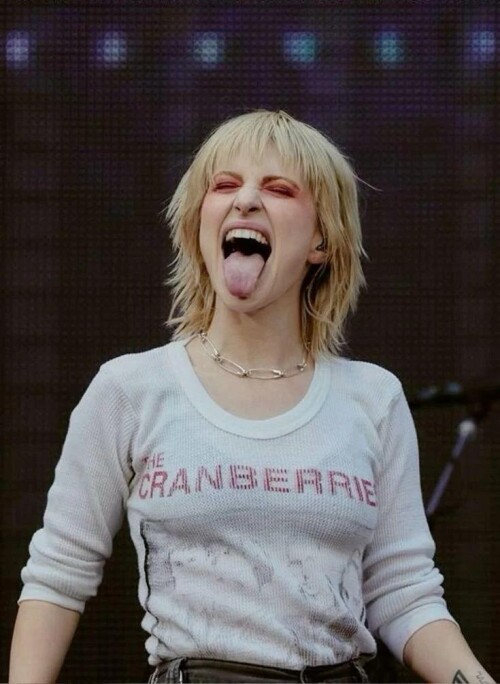 tongue out v0 a413qyy6zbbd18ac362fa2498649c