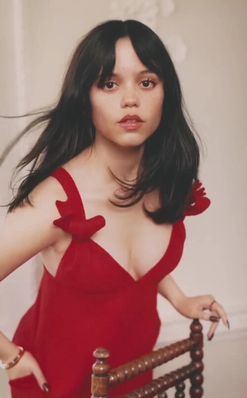 tumblr a0aadd029fc04d3ba74f425ad8282e14 f8821890 12805f9ee31174acbb08