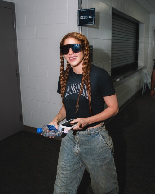 tumblr d1ed0ec46efefd7a9bf42efb6426cfb8 296c1969 1280490d5ae534bb931d