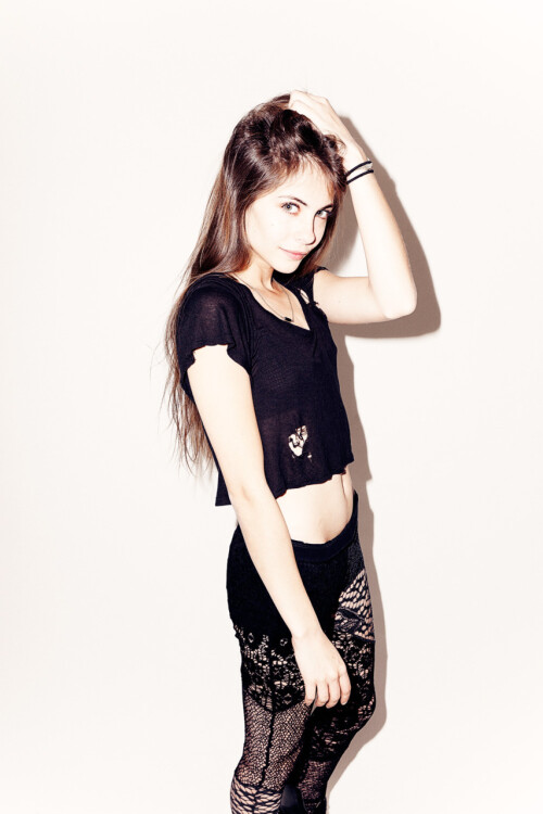 tumblr lw5yju9A3R1qalftpe6d705d948b043cd
