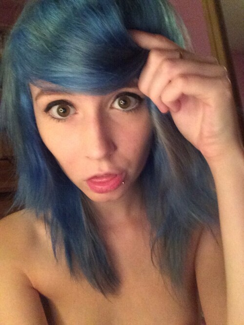 tumblr muiy2hsSRW1r8wl2xo2 1280bfd5f13fd04470ab