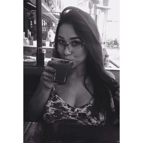 tumblr nv3bybbUAz1r02iemo7 1280843f7d4c48727dc2