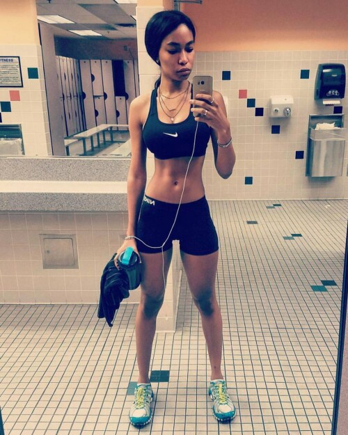 tumblr o7qrg1K5ih1r6kyz7o1 1280d0e45f3c35579d0d