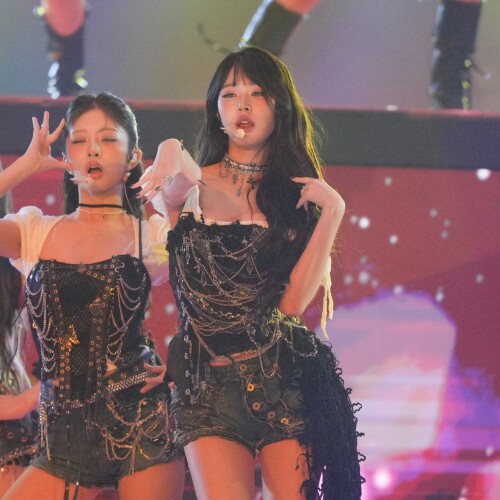 twitter Ayano WonYoung2025.07.261949076597384069579GwyCvpybsAAY kfc84d0c6c98c3d6b6