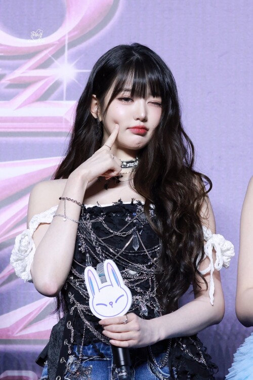 twitter Daisy Lnn2025.07.261949031593697513533GwxZ5QzbAAAS9iM828219e3b21be629