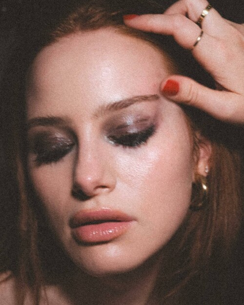 txsrtttyt 255a7799c0f6ea79a