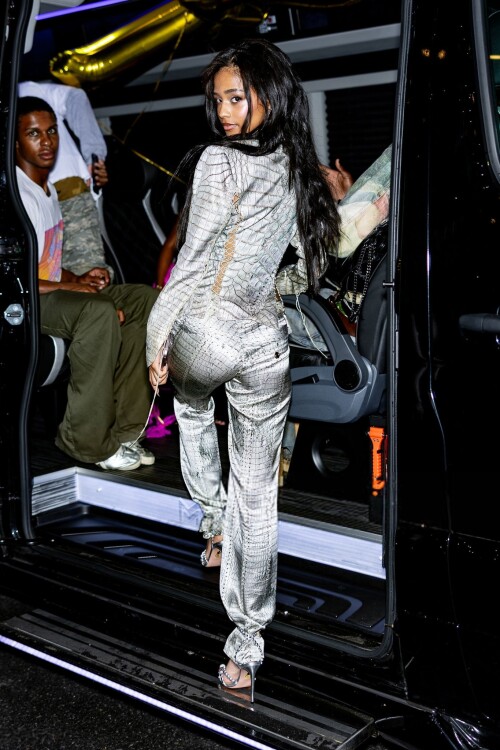 tyla 37c33a48a3b569813