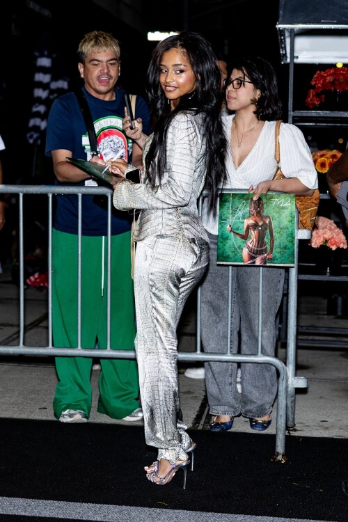 tyla 4e89ff2a54c761203