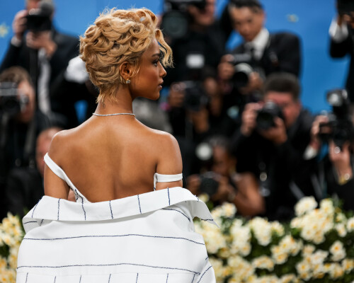 tyla-8e401e42480e98ab4