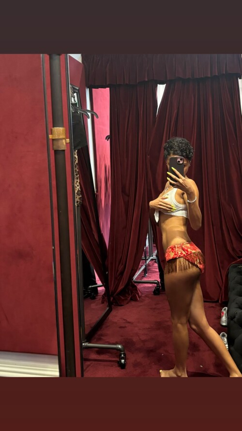 tylas2025 4 12 20.2.807 storyb5c3634b6cf2d1e3