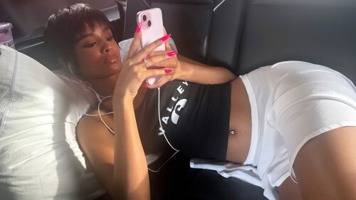 tylas2025 4 16 2.17.283 story5b89bd32cc866ece