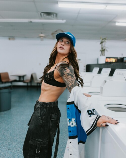 uiaa3ey2xo1d1c4cf66af7648e4b2