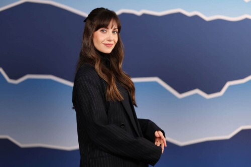 ujdt587f 91d3e226de366e26f