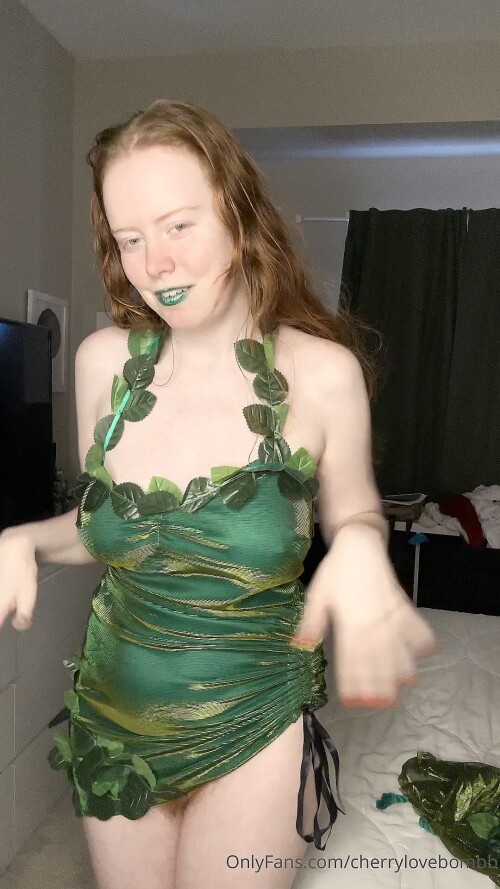 undresspoisonivy.mp4 snapshot 02.12.132108931718d924ce5