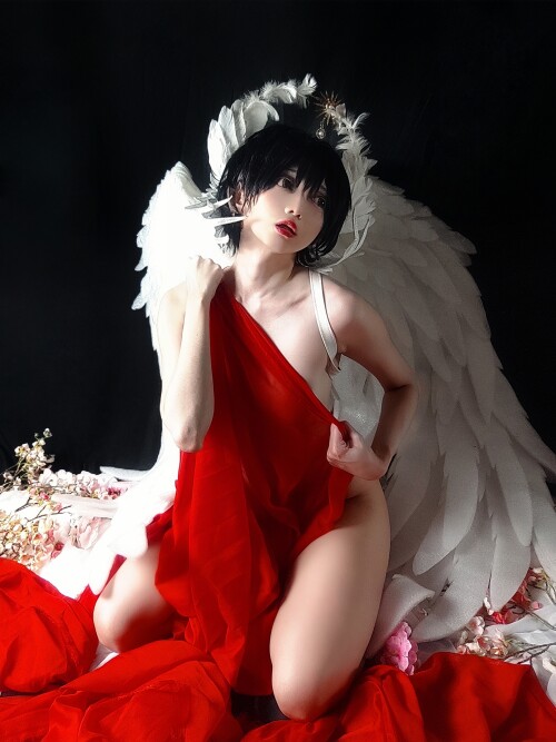 unnamed 660e82032648616f9