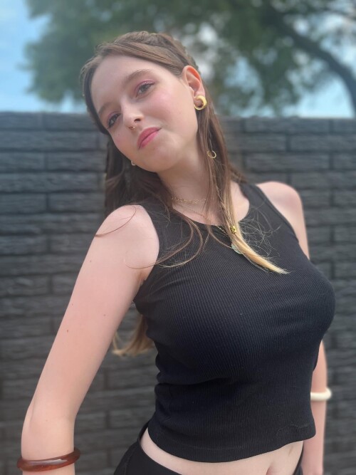 unoangryone-20250811-0012424f70439f28a935