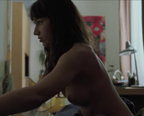 ursula corbero 7f21b333c07df2a723eb16