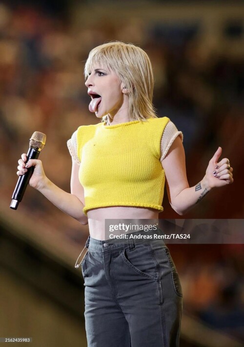 v0 kl1sfduf45dd17e9365688f95bf4d