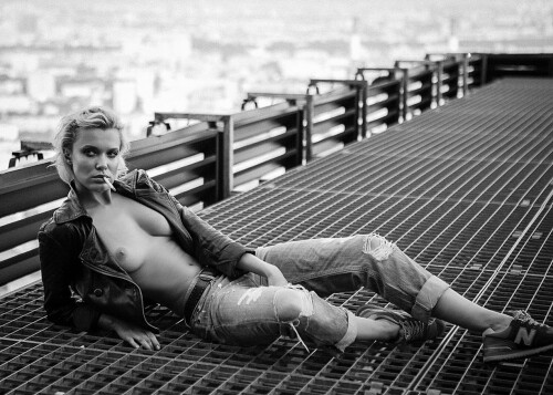 vCy59esJ o73181dc2e9d343e4