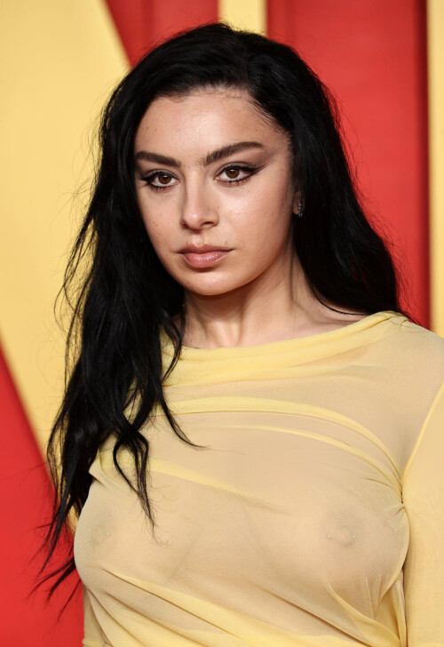 vScZ49qFaxc00d29e79648b10f