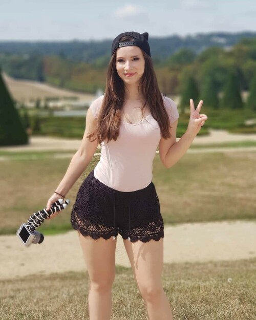 v wZk09LmbLcbdUzI3TnYWbOUtkqsPeZUq XWXTxiw4