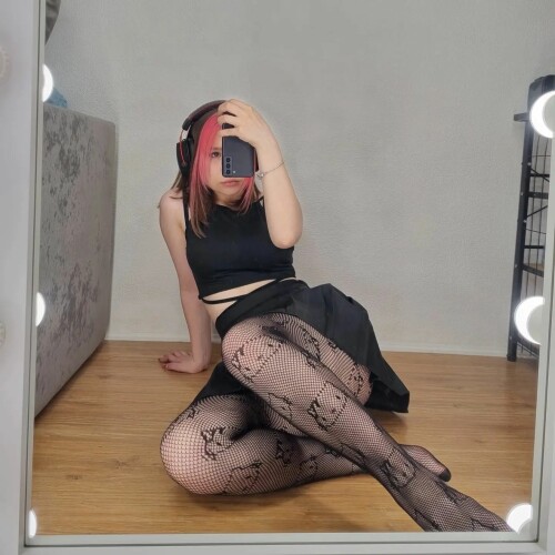 valera gurova Cdvw4CAIPoM 1