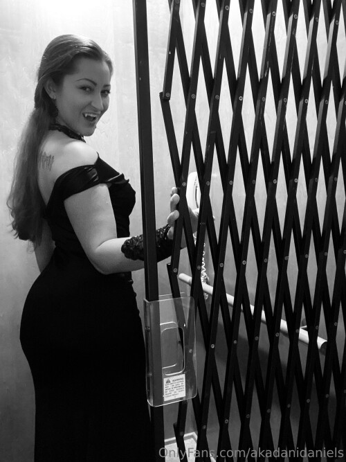 vamp 1209658983d795d1f8