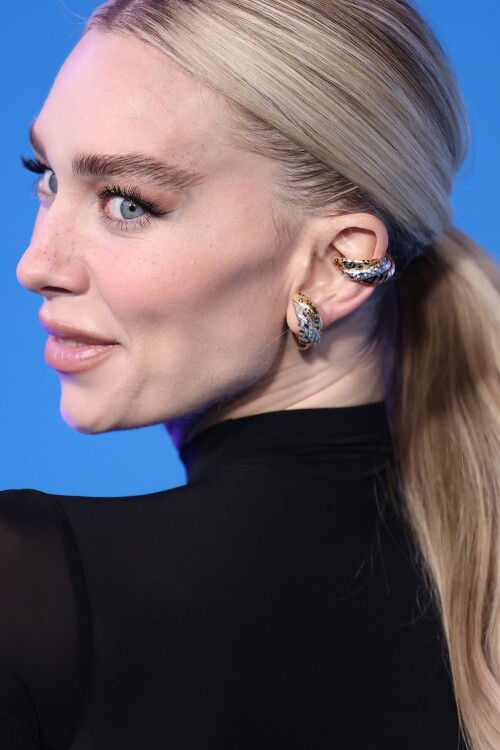 vanessa 252d7b7447a1c8ff3e