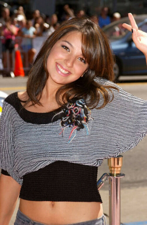 vanessa lengies vanessa lengies2 4ycDbS5