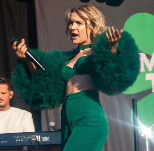 vdonl53jw16f12b8779b3b004aa3e