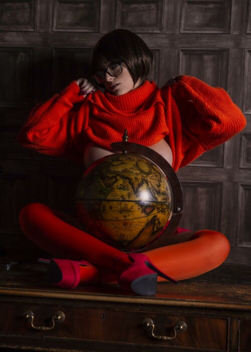 velma4e296730bb00b6977