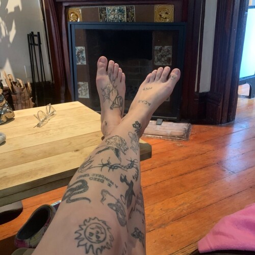 velvt41f0749d395b4f9b2