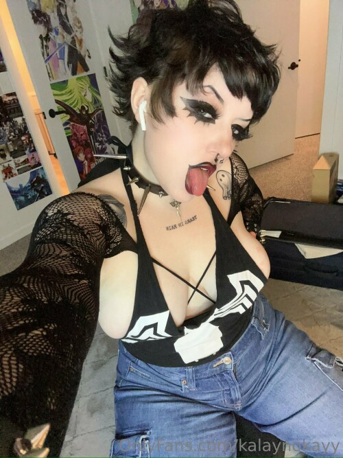 venom 02ad9e6733f192c6d4