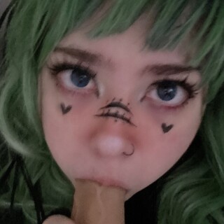 venomous_dolly-341a06377a443b4f24e