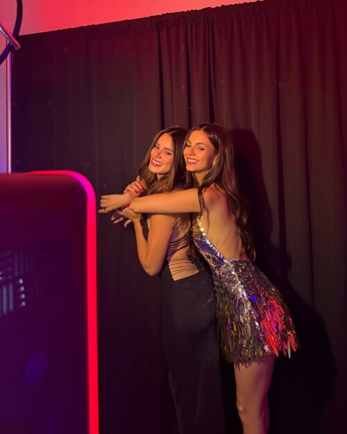 vic2a694c07f4a550982