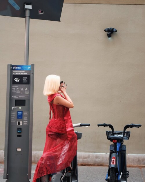 vickie pong 36554119838020607715d0c5b5cae072a46