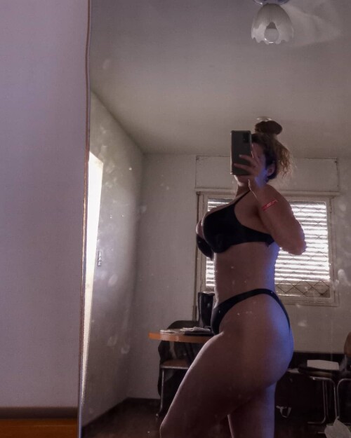 vickyhessel 12102024 00113535e36f1ca89ab1