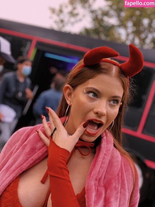 victoria biocca 0029cc49ab27ba958f10