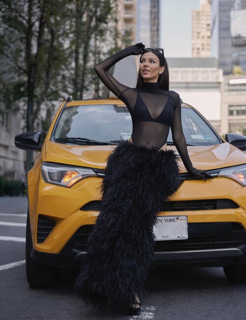 victoriajustice 1758136322 3723839833791178400 83268236fdf1a1aa18d7d0f