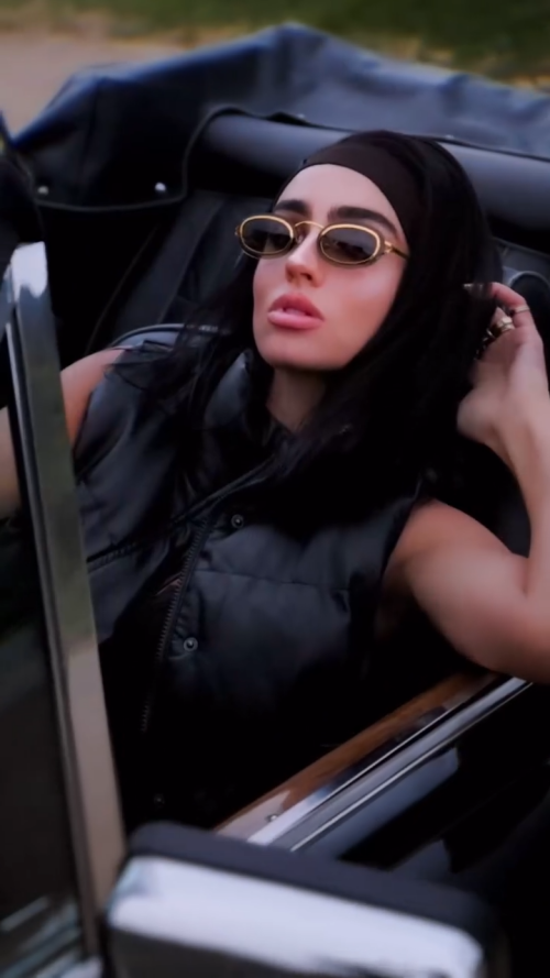 videoframe_143850f4081db3b1c7fa0