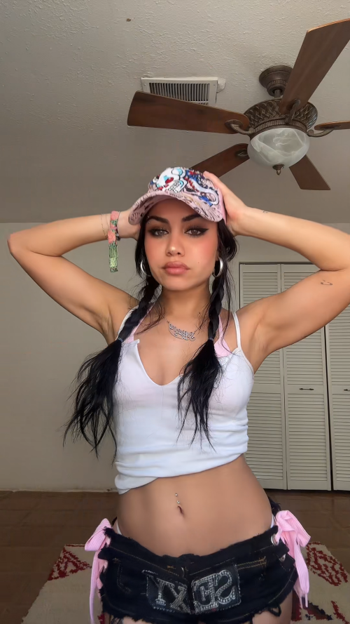 videoframe_1482a0fb2fc51bbf8cf8