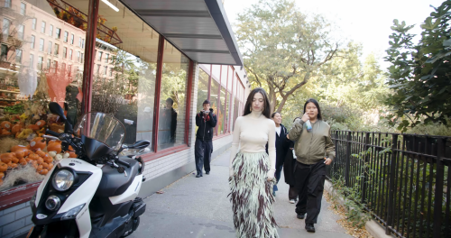 videoframe_16418bd27a7b04100fd4d