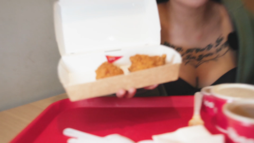 videoframe_170326385531ba6cec958a