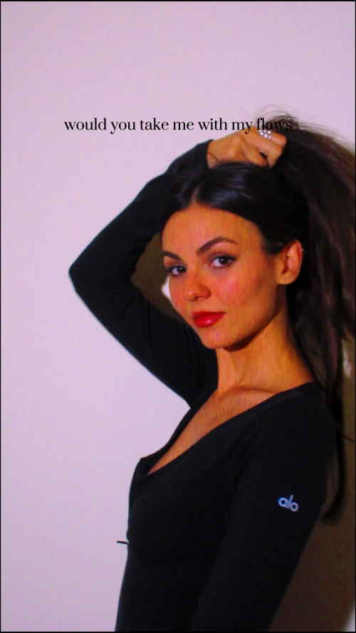 videoframe_17885bd82e817d050237f