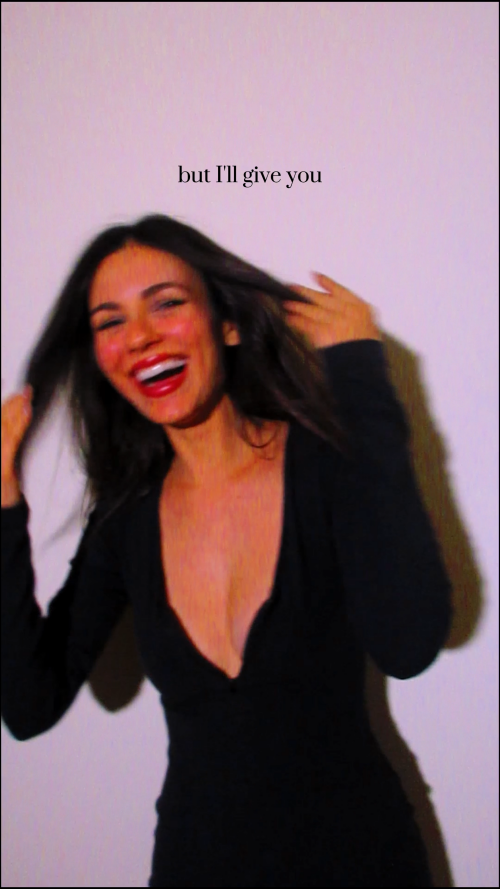 videoframe_2299795beaa71a4761302