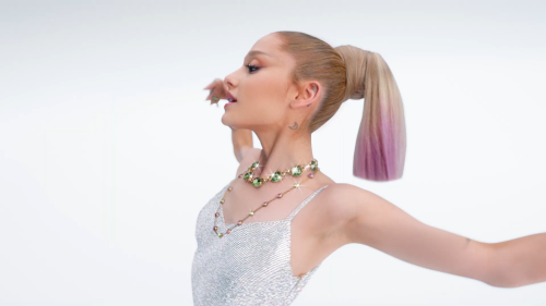 videoframe_2302734e5da0d046f0f53