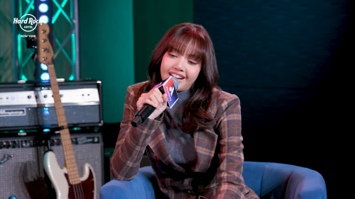 videoframe_3755902dbfb3f11f8e361f